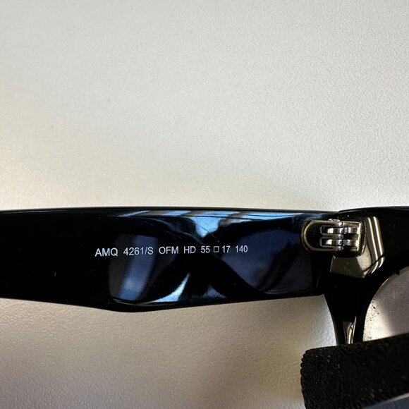 Alexander McQueen Textured Cateye Sunglasses - Picture 4 of 6